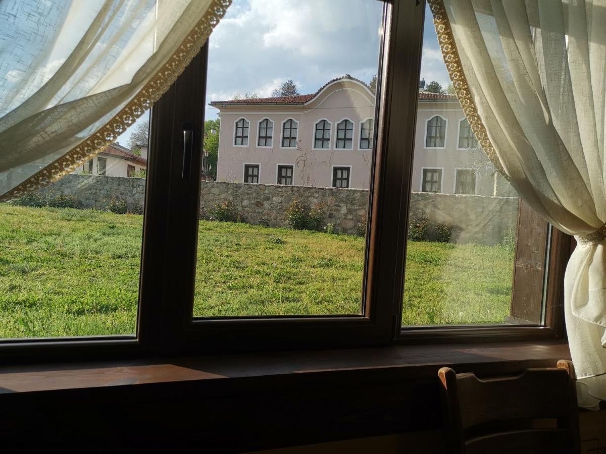 Възрожденски Комплекс Чардакъ Сопот Zewnętrze zdjęcie